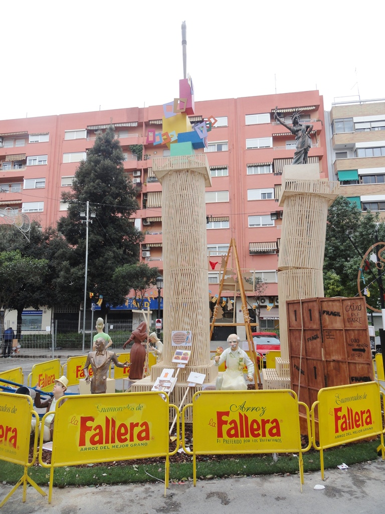Totfalles: Av. Ausiàs March-Na Robella